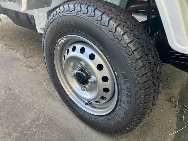 ハイゼットトラック スタンダード 農用スペシャル 4WD 軽トラック 省力パック 電動格納ミラー クリアランスソナー スマートキー アイドリングストップ 電動格納ミラー オートライト エアコン パワーステアリング パワーウィンドウ バイザーマット(20枚目)