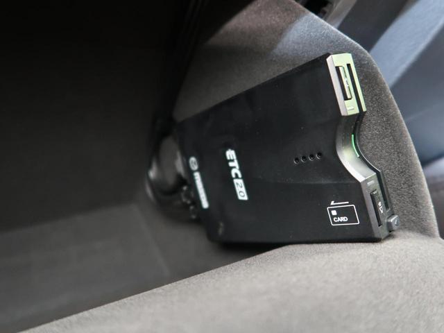 XD エクスクルーシブモード BOSEサウンド マツダコネクト 4WD 全周囲カメラ 純正19インチAW 追従クルーズ シートヒーター ハンドルヒーター 衝突軽減 電動リアゲート LEDヘッド リアフォグ クリアランスソナー(9枚目)