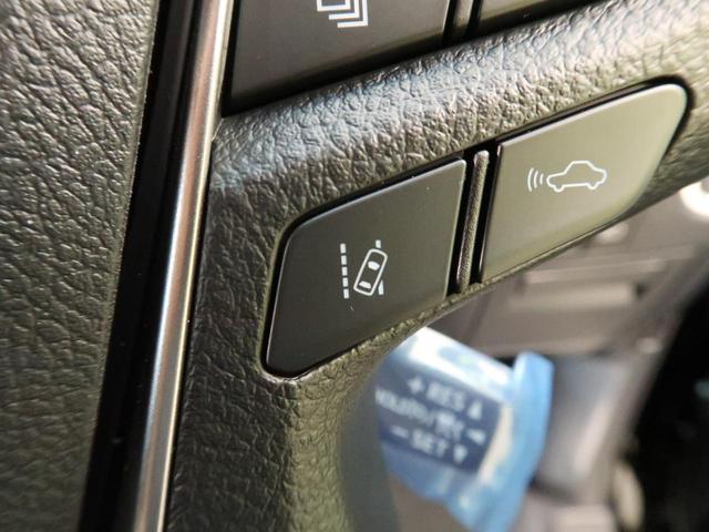 2.5S タイプゴールド 登録済未使用 ディスプレイオーディオ 両側電動スライド パワーバックドア トヨタセーフティーセンス レーダークルーズ アイドリングストップ オートハイビーム バックカメラ オットマン デュアルエアコン(7枚目)