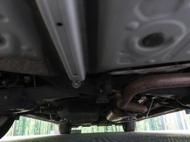 2.5Z 禁煙車 両側電動スライドドア 純正SDナビ 7人乗 バックカメラ Bluetooth再生 フルセグTV ETC LEDヘッドフォグライト ウォークスルー 純正18インチアルミホイール オットマン(31枚目)