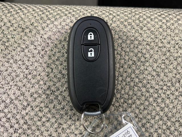 L レーダーブレーキ SDナビ バックカメラ 地デジ エネチャージ 電動格納ドアミラー ドライブレコーダー ETC シートヒーター 横滑り防止装置 プッシュスタート 14インチアルミ 禁煙(8枚目)