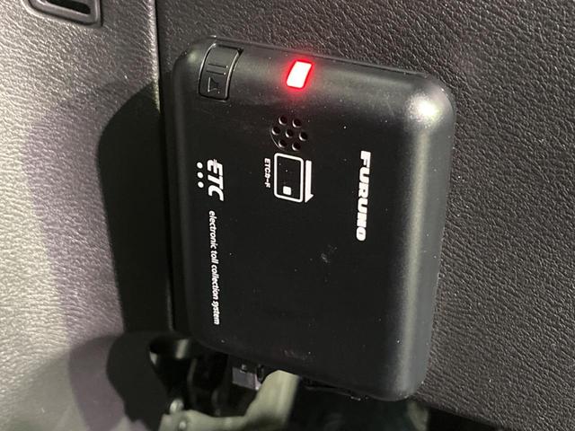 XV 禁煙車 SDナビ LEDヘッド 両側電動 クルーズコントロール オートエアコン オートライト ETC バックカメラ Bluetooth 横滑り防止装置 スマートキー(5枚目)