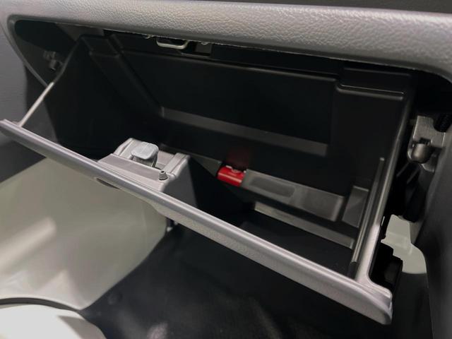 KCエアコン・パワステ 5MT 届出済未使用車 パワーステアリング エアコン オートライト アクセサリーソケット 3方開荷台 ロープフック付トリイ ABS(32枚目)