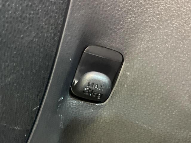 L SAIII SDナビ オートハイビーム レーンアシスト コーナーセンサー ドアバイザー 禁煙車 盗難防止システム アイドリングストップ キーレス プライバシーガラス CD USB AUX(38枚目)