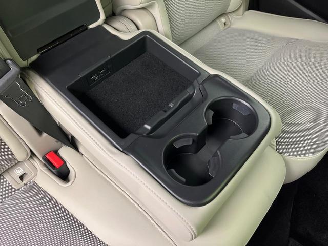 ＣＸ－８ ＸＤ　グランドジャーニー　４ＷＤ　純正１０．２５型ナビ　全周囲カメラ　寒冷地仕様　レーダークルーズ　禁煙車　電動リアゲート　前中列シートヒーター　ハーフレザー　ステアリングヒーター　ドラレコ　コーナーセンサー　おくだけ充電（53枚目）