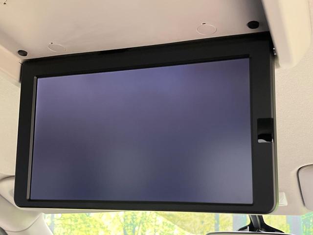 セレナ ｅ－パワー　ハイウェイスターＶ　フリップダウンモニター　両側電動ドア　純正１０型ナビ　全周囲カメラ　プロパイロット　禁煙車　ドラレコ　コーナーセンサー　アダプディプハイビーム　ＬＥＤヘッド　ビルトインＥＴＣ　パークアシスト（3枚目）