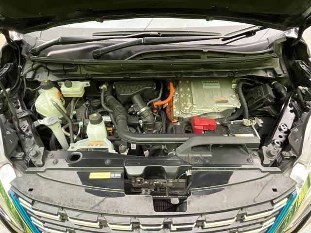 セレナ ｅ－パワー　ハイウェイスターＶ　フリップダウンモニター　両側電動ドア　純正１０型ナビ　全周囲カメラ　プロパイロット　禁煙車　ドラレコ　コーナーセンサー　アダプディプハイビーム　ＬＥＤヘッド　ビルトインＥＴＣ　パークアシスト（18枚目）