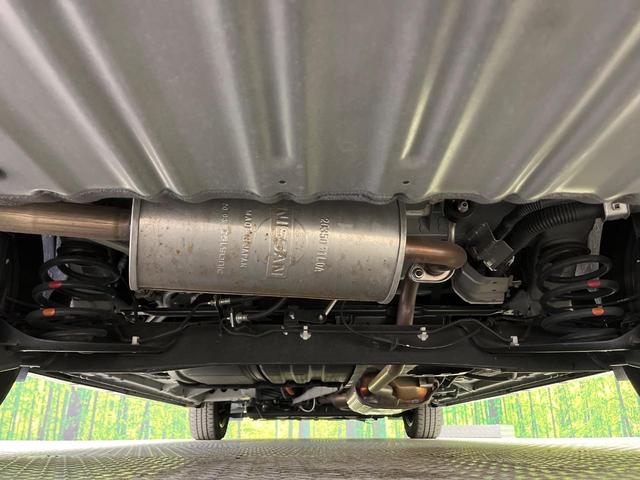セレナ ｅ－パワー　ハイウェイスターＶ　フリップダウンモニター　両側電動ドア　純正１０型ナビ　全周囲カメラ　プロパイロット　禁煙車　ドラレコ　コーナーセンサー　アダプディプハイビーム　ＬＥＤヘッド　ビルトインＥＴＣ　パークアシスト（19枚目）