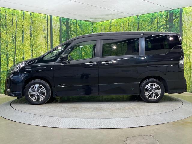 セレナ ｅ－パワー　ハイウェイスターＶ　フリップダウンモニター　両側電動ドア　純正１０型ナビ　全周囲カメラ　プロパイロット　禁煙車　ドラレコ　コーナーセンサー　アダプディプハイビーム　ＬＥＤヘッド　ビルトインＥＴＣ　パークアシスト（21枚目）