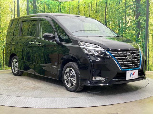 セレナ ｅ－パワー　ハイウェイスターＶ　フリップダウンモニター　両側電動ドア　純正１０型ナビ　全周囲カメラ　プロパイロット　禁煙車　ドラレコ　コーナーセンサー　アダプディプハイビーム　ＬＥＤヘッド　ビルトインＥＴＣ　パークアシスト（23枚目）