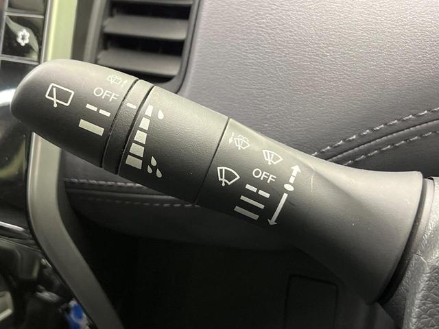 セレナ ｅ－パワー　ハイウェイスターＶ　フリップダウンモニター　両側電動ドア　純正１０型ナビ　全周囲カメラ　プロパイロット　禁煙車　ドラレコ　コーナーセンサー　アダプディプハイビーム　ＬＥＤヘッド　ビルトインＥＴＣ　パークアシスト（56枚目）
