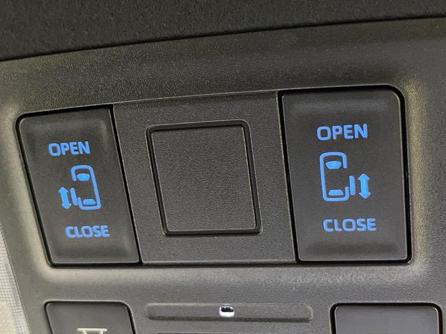 ヴォクシー ハイブリッドＳ－Ｚ　４ＷＤ　両側電動ドア　純正１０．５型ナビ　バックカメラ　ディスプレイオーディオ＋　衝突被害軽減　レーダークルーズ　禁煙車　ハーフレザー　コーナーセンサー　ＬＥＤヘッド　ＥＴＣ２．０　オートハイビーム（2枚目）