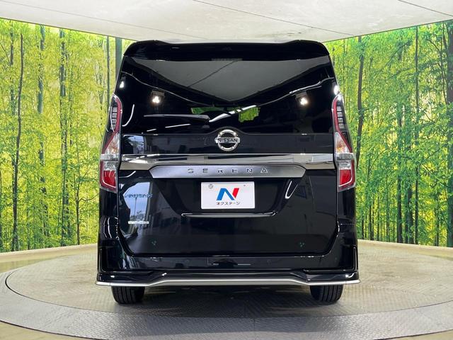 セレナ オーテック　セーフティパッケージ　４ＷＤ　両側電動スライド　１１型ディスプレイ　全周囲カメラ　衝突被害軽減システム　プロパイロット　禁煙車　ドラレコ　前席シートヒーター　スマートキー　ＬＥＤヘッド　ＥＴＣ　デジタルインナーミラー（16枚目）
