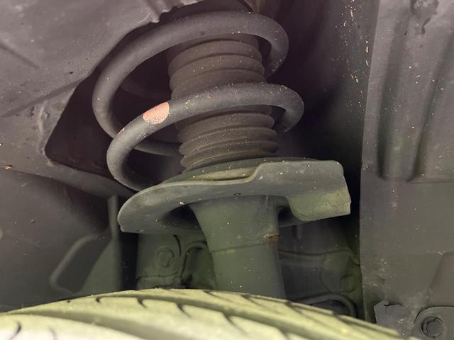 セレナ オーテック　セーフティパッケージ　４ＷＤ　両側電動スライド　１１型ディスプレイ　全周囲カメラ　衝突被害軽減システム　プロパイロット　禁煙車　ドラレコ　前席シートヒーター　スマートキー　ＬＥＤヘッド　ＥＴＣ　デジタルインナーミラー（20枚目）