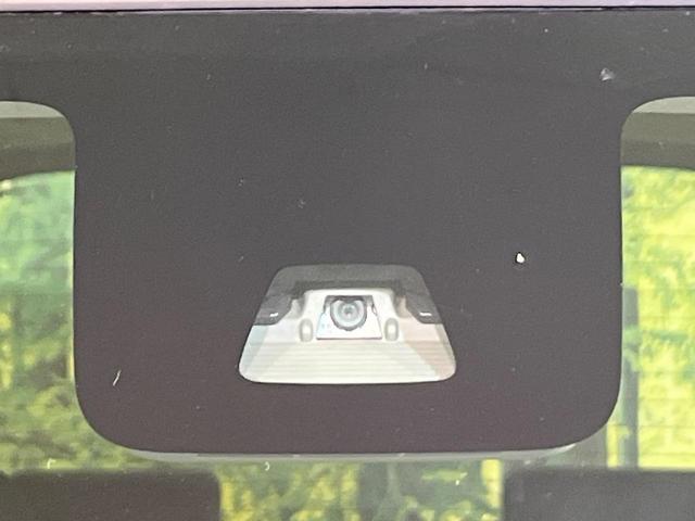 タント カスタムＸ　ＳＡＩＩ　スマートアシスト　電動スライドドア　ＳＤナビ　バックカメラ　禁煙車　スマートキー　ＬＥＤヘッド　オートライト　ＬＥＤヘッド　電動格納ミラー　アイドリングストップ　純正１４インチＡＷ（3枚目）