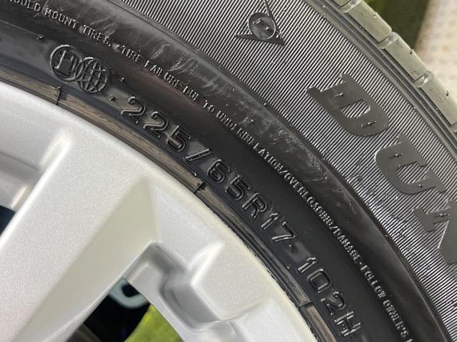 エクストレイル ２０Ｘｉ　ハイブリッド　４ＷＤ　ルーフレール無　純正１０型ナビ　全周囲カメラ　衝突被害軽減システム　プロパイロット　禁煙車　電動リアゲート　レザー調シート　全席シートヒーター　ドラレコ　スマートキー　ＬＥＤヘッド（25枚目）