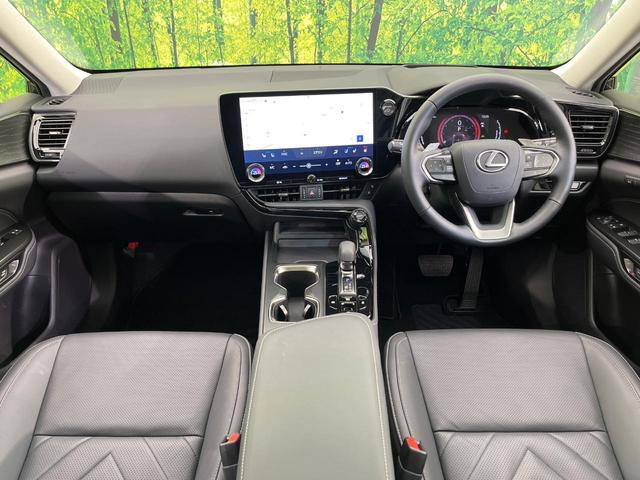 NX NX350h バージョンL サンルーフ 純正14型ナビ プレミアムサウンド 全周囲カメラ 衝突軽減装置 レーダークルーズ 禁煙車 電動リアゲート シートベンチレーション 黒革シート デジタルインナーミラー 100V電源(2枚目)