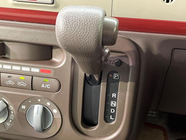 アルトラパンショコラ G SDナビ バックカメラ 禁煙車 レザーシート スマートキー HIDヘッド オートライト 純正14インチAW CD/DVD再生 電動格納ミラー 合皮シート プライバシーガラス アイドリングストップ(7枚目)