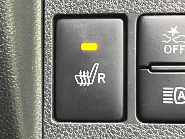 タント カスタムＲＳ　トップエディションＳＡＩＩＩ　ターボ　両側電動ドア　ＳＤナビ　バックカメラ　衝突被害軽減システム　禁煙車　ハーフレザーシート　シートヒーター　スマートキー　ＬＥＤヘッド　ＥＴＣ　オートハイビーム　車線逸脱警報　Ｂｌｕｅｔｏｏｔｈ（8枚目）