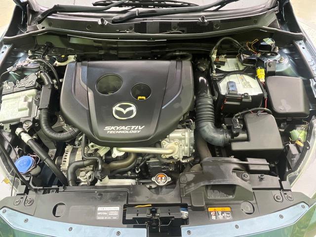 デミオ XDツーリング 4WD 純正ナビ バックカメラ ヘッドアップディスプレイ ブラインドスポットモニター 衝突被害軽減 禁煙車 前後ドラレコ コーナーセンサー LEDヘッド ETC クルコン 車線逸脱警報 オートエアコン(18枚目)