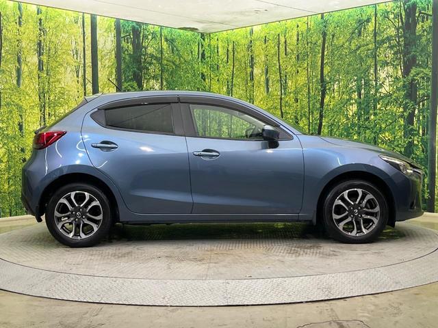 デミオ XDツーリング 4WD 純正ナビ バックカメラ ヘッドアップディスプレイ ブラインドスポットモニター 衝突被害軽減 禁煙車 前後ドラレコ コーナーセンサー LEDヘッド ETC クルコン 車線逸脱警報 オートエアコン(21枚目)