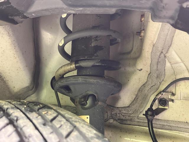 ワゴンＲ ＦＺ　衝突被害軽減システム　禁煙車　シートヒーター　スマートキー　ＥＴＣ　オートエアコン　純正１４インチアルミホイール　オーディオ　ＣＤ　横滑り防止装置　電動格納ドアミラー　衝突安全ボディ（20枚目）