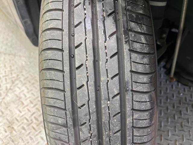 トール カスタムＧ　ＳＡＩＩ　４ＷＤ　両側電動ドア　ＢＩＧＸ９型ナビ　全周囲カメラ　衝突被害軽減システム　禁煙車　スマートキー　ＬＥＤヘッド　ビルトインＥＴＣ　クルコン　オートエアコン　純正１４インチＡＷ　Ｂｌｕｅｔｏｏｔｈ（22枚目）