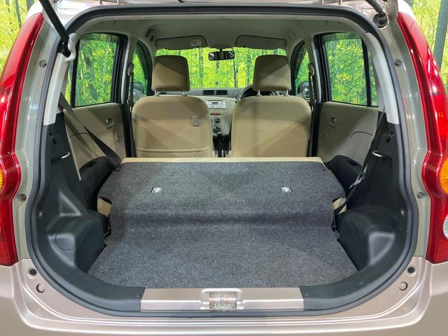 ミラ Ｘスペシャル　ＭＴ車　ＣＤ　オーディオ　衝突安全ボディ　キーレス　フォグライト　盗難防止システム（10枚目）