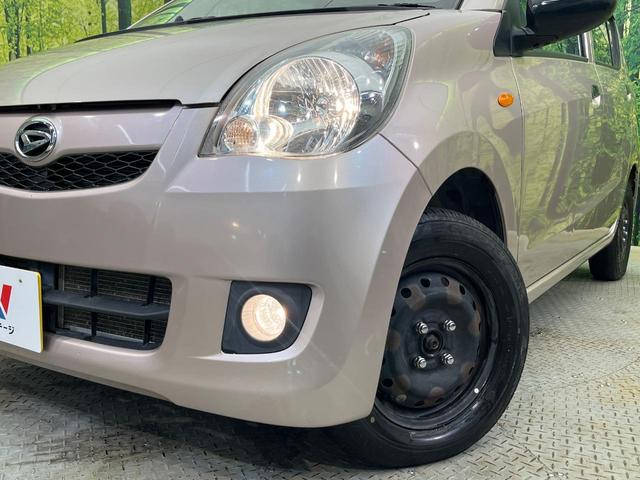 ミラ Ｘスペシャル　ＭＴ車　ＣＤ　オーディオ　衝突安全ボディ　キーレス　フォグライト　盗難防止システム（12枚目）