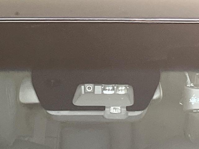 デリカD:5 P 4WD 電動サイドステップレス 両側電動スライド 純正10型ナビ 全周囲カメラ 禁煙車 eアシスト パワーバックドア ステアリングヒーター ブラインドスポットM LEDヘッド LEDフォグ ETC(33枚目)