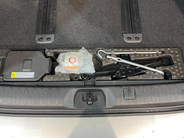 デリカD:5 P 4WD 電動サイドステップレス 両側電動スライド 純正10型ナビ 全周囲カメラ 禁煙車 eアシスト パワーバックドア ステアリングヒーター ブラインドスポットM LEDヘッド LEDフォグ ETC(52枚目)