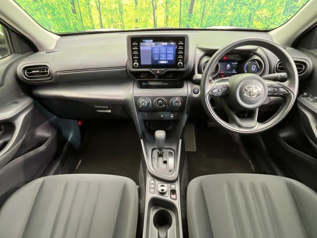 ヤリスクロス X 4WD 純正ディスプレイオーディオ バックカメラ セーフティセンス レーダークルーズ 禁煙車 スマートキー オートハイビーム クリアランスソナー マルチテレインセレクト 電動格納ミラー(2枚目)