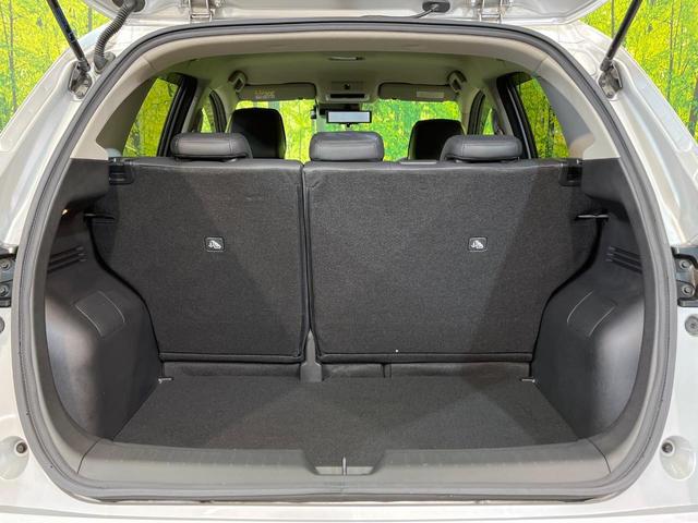 オーラ G レザーエディション 純正9型ナビ BOSEサウンド プロパイロット 全周囲カメラ 禁煙車 ブラインドスポットM LEDヘッド LEDフォグ デジタルインナーミラー 置くだけ充電 ETC2.0 ドラレコ 純正17インチAW(11枚目)