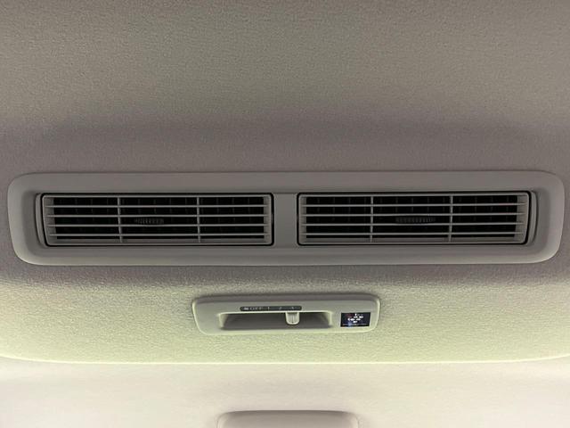 ルークス ハイウェイスター X プロパイロットエディション 4WD ハンズフリー両側電動スライド プロパイロット 純正ナビ 全周囲カメラ デジタルインナーミラー 禁煙車 ステアリングヒーター 前席シートヒーター LEDヘッド LEDフォグ サーキュレーター(8枚目)