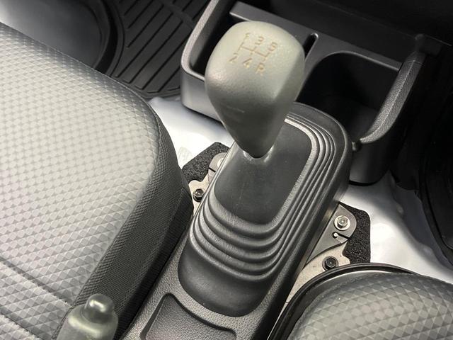 ハイゼットトラック スタンダード 4WD MT車 スマートアシスト 禁煙車 ドラレコ クリアランスソナー ETC オートハイビーム 車線逸脱警報 オートライト オーディオ アイドリングストップ(7枚目)