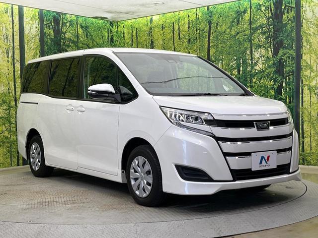 ノア X 楽ナビ 両側電動スライド プッシュスタート 禁煙車 セーフティセンス LEDヘッド クルコン 前後ドラレコ ビルトインETC デュアルオートエアコン 電動格納ドアミラー アイドリングストップ(17枚目)