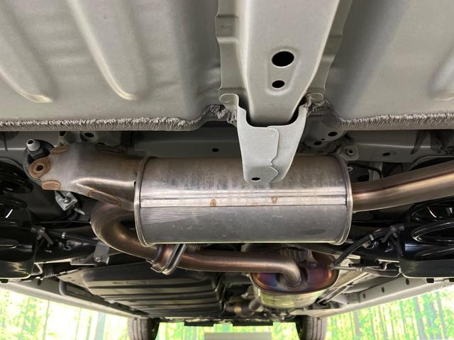 ノア X 楽ナビ 両側電動スライド プッシュスタート 禁煙車 セーフティセンス LEDヘッド クルコン 前後ドラレコ ビルトインETC デュアルオートエアコン 電動格納ドアミラー アイドリングストップ(19枚目)