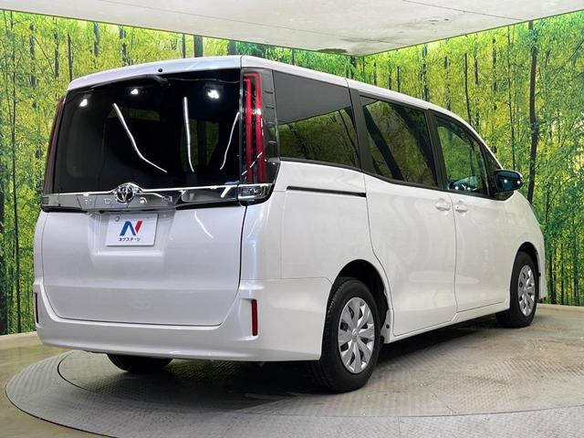 ノア X 楽ナビ 両側電動スライド プッシュスタート 禁煙車 セーフティセンス LEDヘッド クルコン 前後ドラレコ ビルトインETC デュアルオートエアコン 電動格納ドアミラー アイドリングストップ(28枚目)