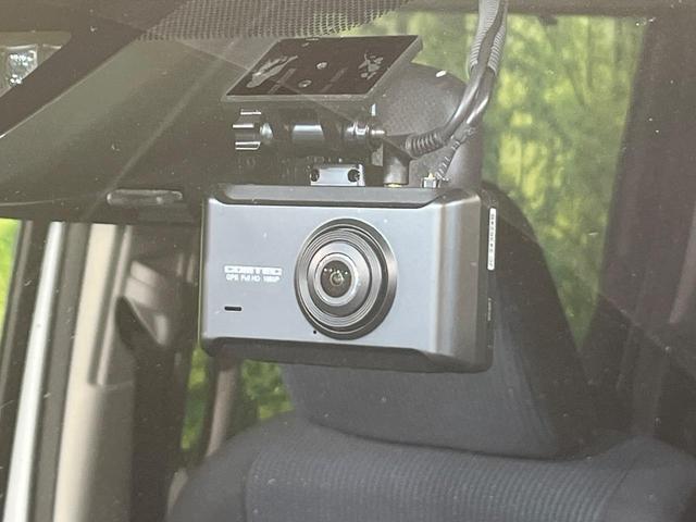 ノア X 楽ナビ 両側電動スライド プッシュスタート 禁煙車 セーフティセンス LEDヘッド クルコン 前後ドラレコ ビルトインETC デュアルオートエアコン 電動格納ドアミラー アイドリングストップ(34枚目)