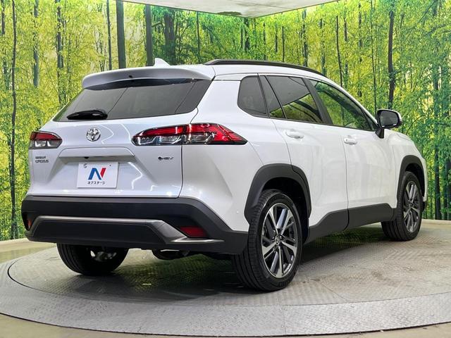 カローラクロス ハイブリッド　Ｚ　４ＷＤ　パノラマルーフ　寒冷地仕様　純正１０．５型ナビ　全周囲カメラ　トヨタチームメイト　ディスプレイオーディオ＋　レーダークルーズ　禁煙車　電動リアゲート　パワーシート　ドラレコ　コーナーセンサー（18枚目）