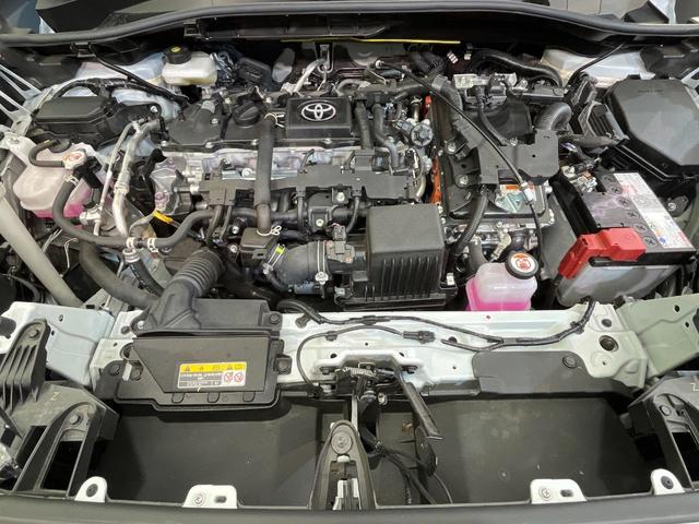 カローラクロス ハイブリッド　Ｚ　４ＷＤ　パノラマルーフ　寒冷地仕様　純正１０．５型ナビ　全周囲カメラ　トヨタチームメイト　ディスプレイオーディオ＋　レーダークルーズ　禁煙車　電動リアゲート　パワーシート　ドラレコ　コーナーセンサー（19枚目）