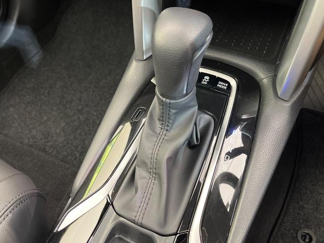 カローラクロス ハイブリッド　Ｚ　４ＷＤ　パノラマルーフ　寒冷地仕様　純正１０．５型ナビ　全周囲カメラ　トヨタチームメイト　ディスプレイオーディオ＋　レーダークルーズ　禁煙車　電動リアゲート　パワーシート　ドラレコ　コーナーセンサー（67枚目）