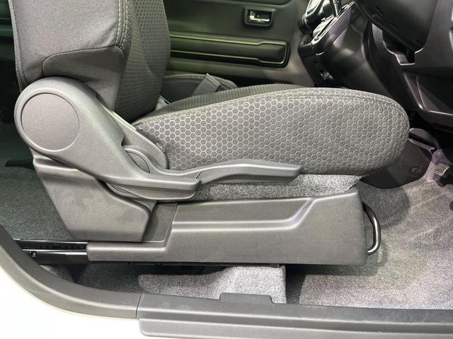 ハスラー タフワイルド　衝突被害軽減システム　アダプティブクルーズ　禁煙車　コーナーセンサー　スマートキー　ＬＥＤヘッド　ルーフレール　オートハイビーム　車線逸脱警報　オートライト　オートエアコン　純正１５インチＡＷ（6枚目）