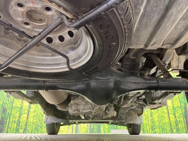 ハイゼットトラック エクストラSAIIIt 4WD MT車 スマートアシスト オーディオ 禁煙車 LEDヘッド LEDフォグ キーレスキー プライバシーガラス 荷台ステップ 12インチホイール バニティミラー 盗難防止システム(16枚目)