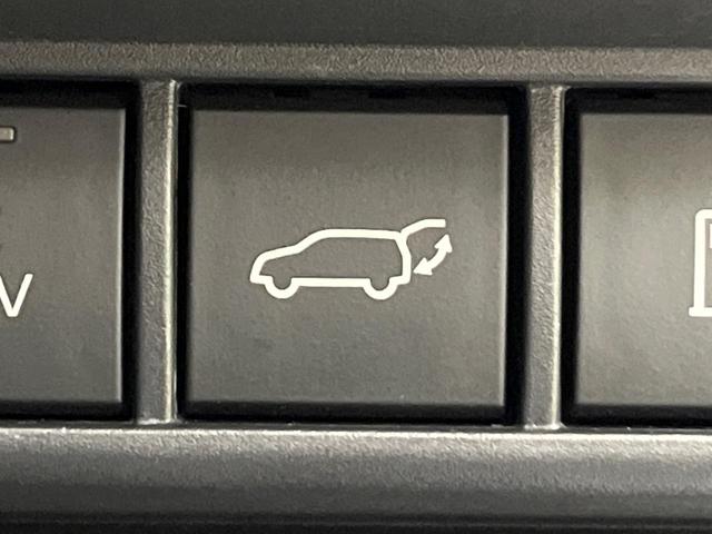 プリウス Z 純正12.3型ディスプレイ トヨタチームメイト 全周囲カメラ 1500W電源 レーダークルーズ 禁煙車 リモートパーキング シートエアコン 前後ドラレコ ETC2.0 黒皮シート ワイヤレス充電(55枚目)