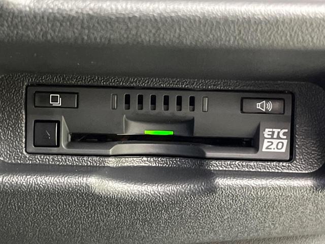 ハイエースバン ロングスーパーGL ダークプライムS 4WD 寒冷地仕様 両側電動ドア 全周囲カメラ 衝突被害軽減システム デジタルインナーミラー 禁煙車 ハーフレザーシート コーナーセンサー スマートキー LEDヘッド ETC2.0 オートハイビーム(6枚目)