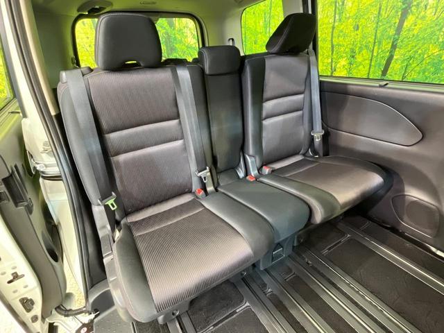 セレナ ハイウェイスター プロパイロットエディション 4WD ハンズフリー両側電動ドア 純正9型ナビ バックカメラ 衝突被害軽減システム プロパイロット 快適パック 禁煙車 コーナーセンサー スマートキー LEDヘッド ビルトインETC 車線逸脱警報(10枚目)