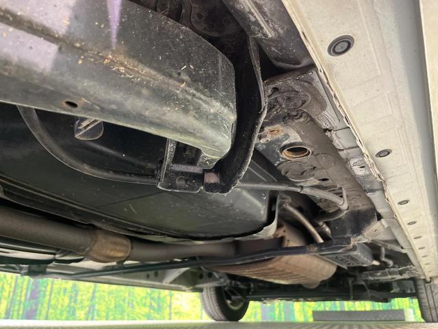 セレナ ハイウェイスター プロパイロットエディション 4WD ハンズフリー両側電動ドア 純正9型ナビ バックカメラ 衝突被害軽減システム プロパイロット 快適パック 禁煙車 コーナーセンサー スマートキー LEDヘッド ビルトインETC 車線逸脱警報(28枚目)