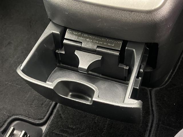 セレナ ハイウェイスター プロパイロットエディション 4WD ハンズフリー両側電動ドア 純正9型ナビ バックカメラ 衝突被害軽減システム プロパイロット 快適パック 禁煙車 コーナーセンサー スマートキー LEDヘッド ビルトインETC 車線逸脱警報(57枚目)