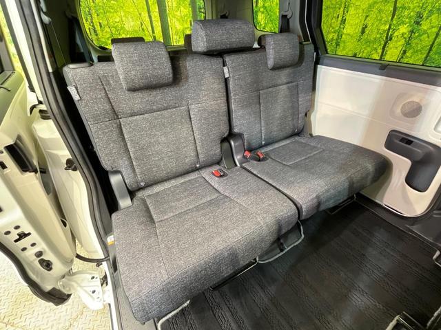 シエンタ ハイブリッドZ 両側電動ドア 寒冷地仕様 純正10.5型ナビ 全周囲カメラ 1500W電源 レーダークルーズ 禁煙車 コーナーセンサー LEDヘッド ETC 7人乗 フルセグ シートヒーター ステアリングヒーター(10枚目)